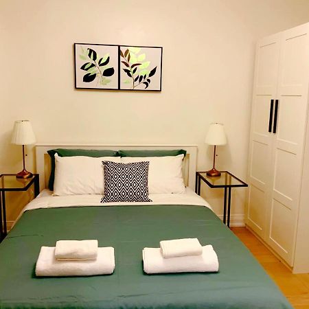 The Leaside Garden Guesthouse Toronto Bagian luar foto
