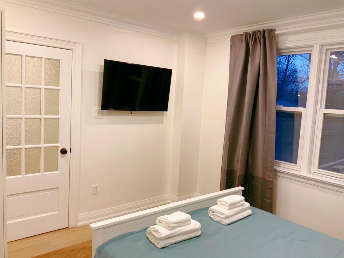 The Leaside Garden Guesthouse Toronto Bagian luar foto