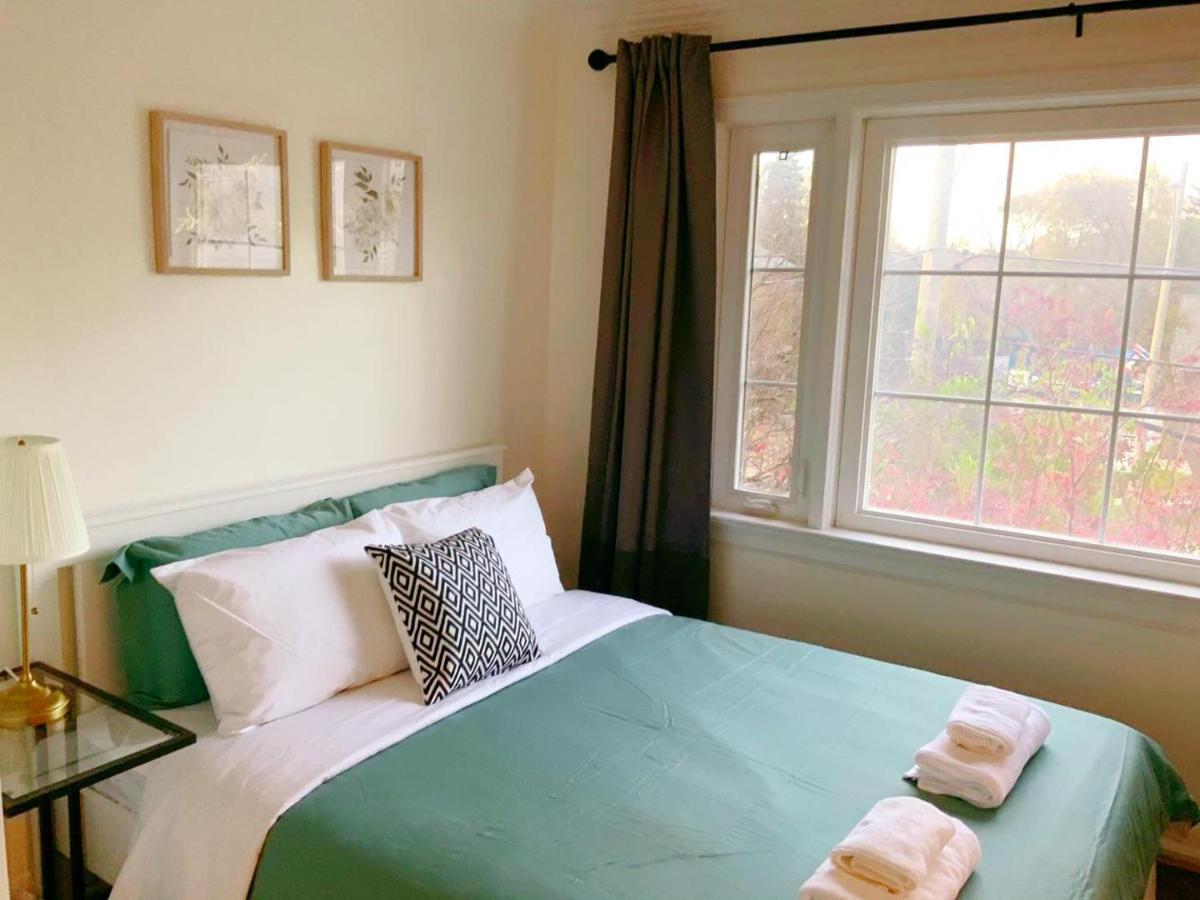 The Leaside Garden Guesthouse Toronto Bagian luar foto